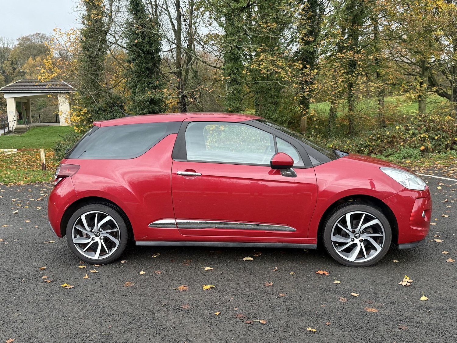 Used Citroen DS3 2015 for sale - 76553995: Photo 6