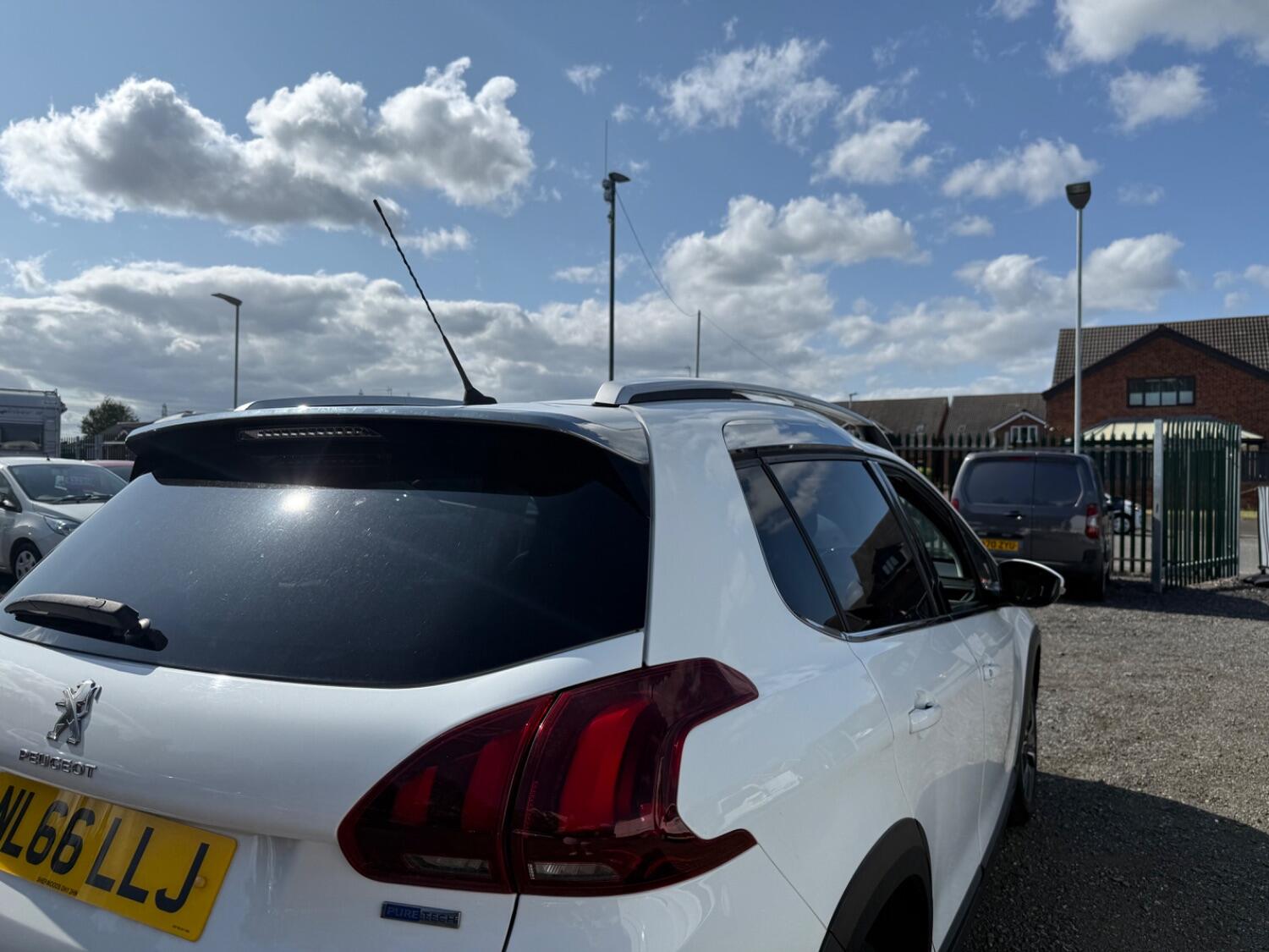 Used Peugeot 2008 2016 for sale - 76107328: Photo 20