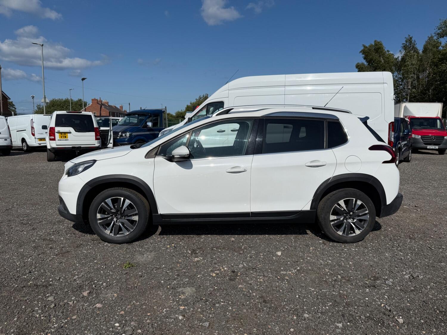 Used Peugeot 2008 2016 for sale - 76107328: Photo 5