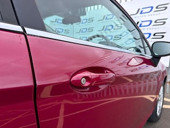 Used Ford Fiesta 2014 for sale - 79342654: Photo