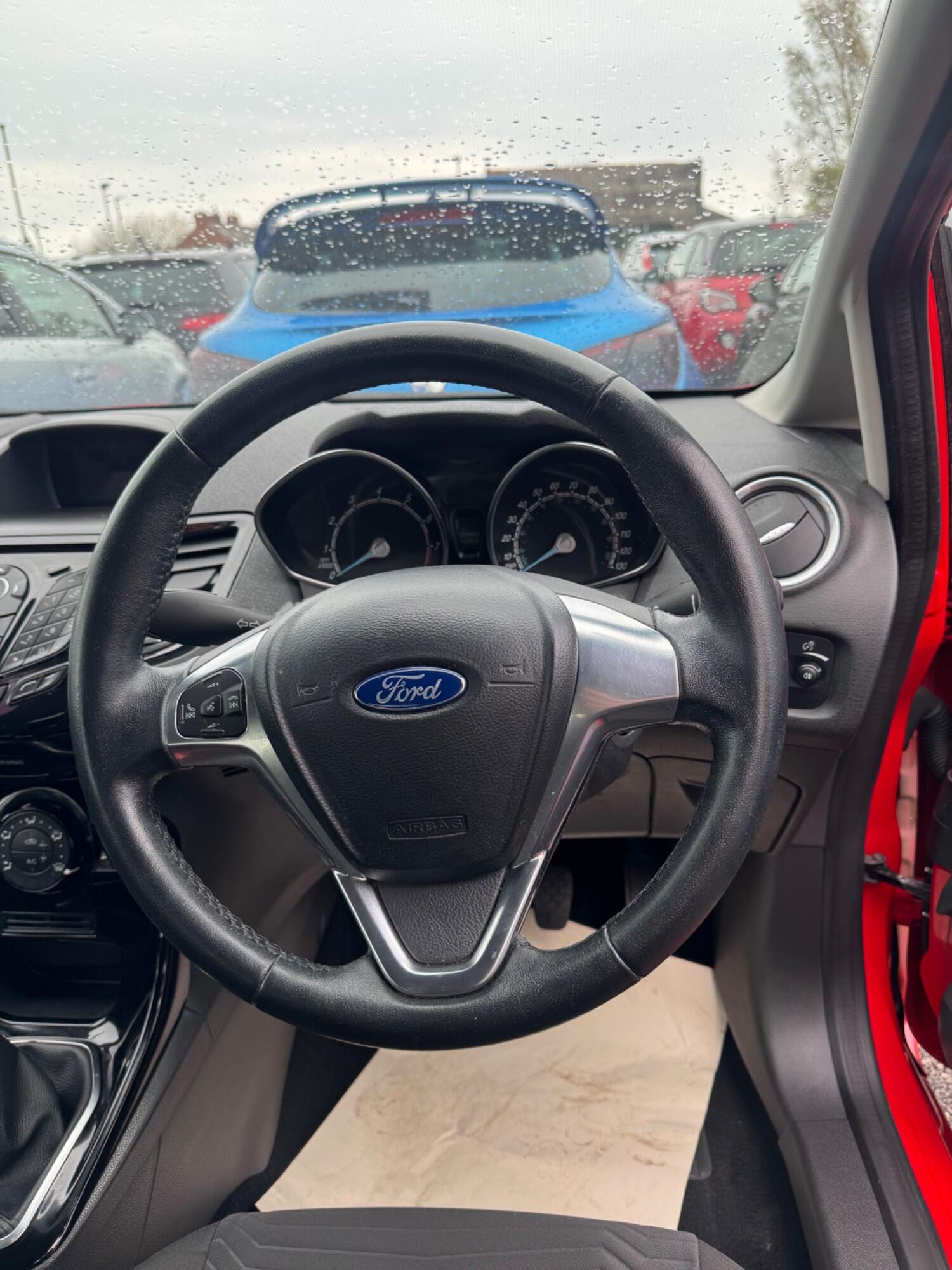 Used Ford Fiesta 2015 for sale - 76791571: Photo 8