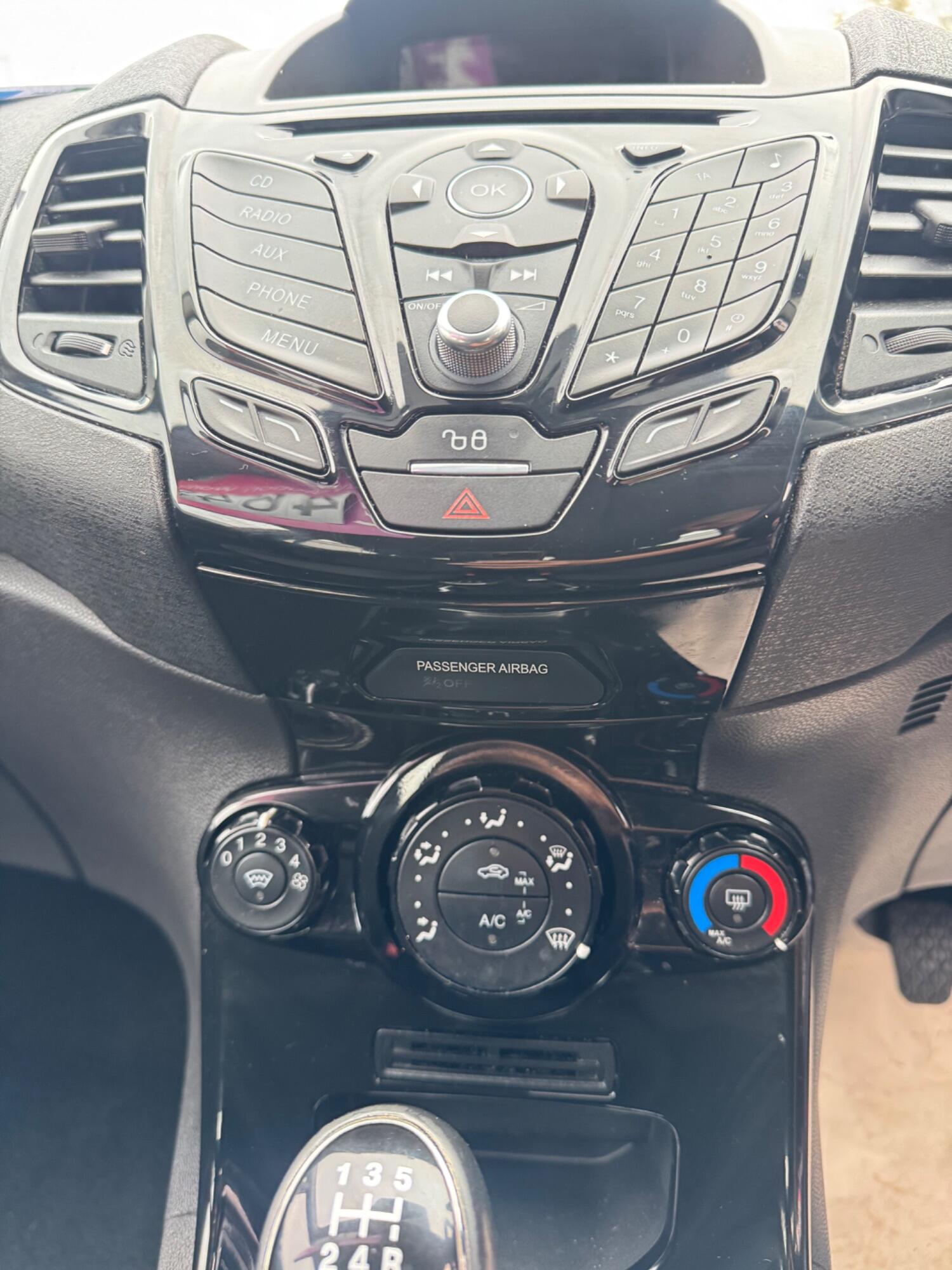 Used Ford Fiesta 2015 for sale - 76791571: Photo 9