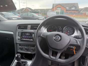 Used Volkswagen Golf 2014 for sale - 75330207: Photo