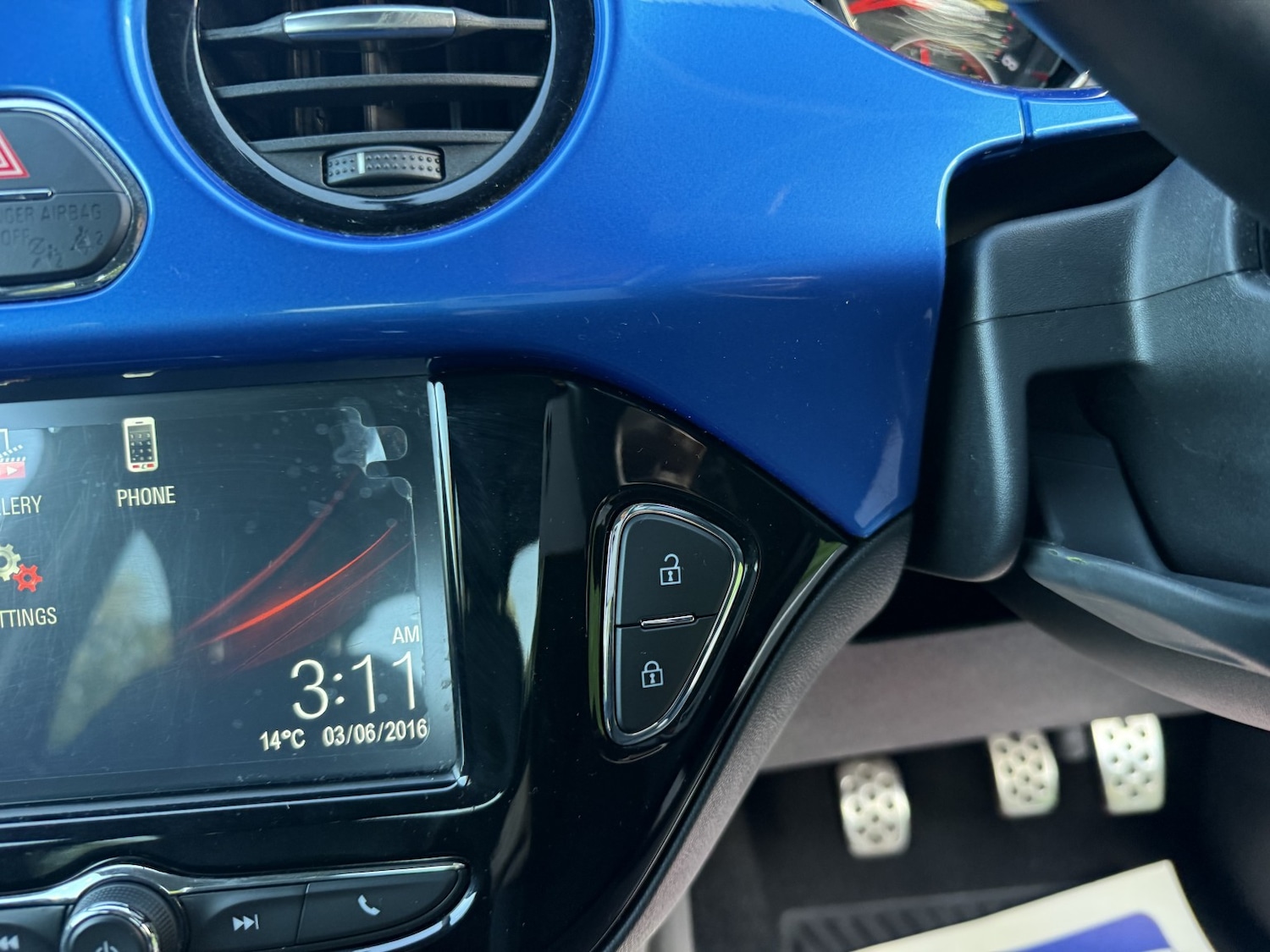 Used Vauxhall ADAM 2016 for sale - 76794353: Photo 36