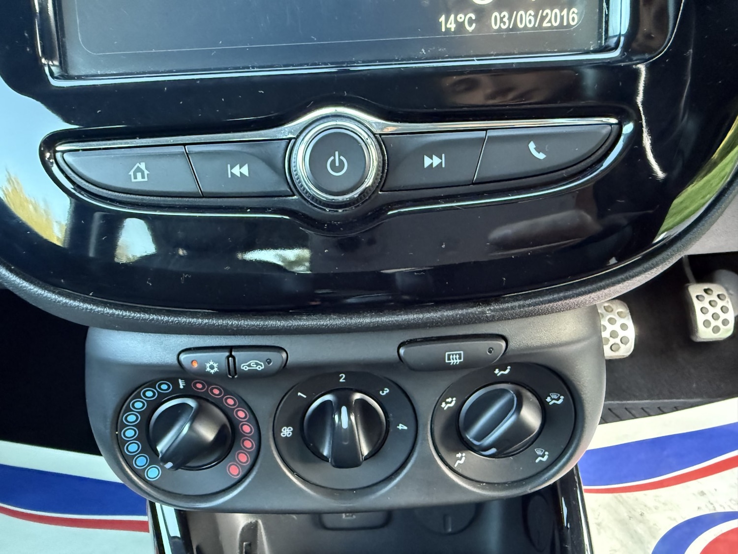 Used Vauxhall ADAM 2016 for sale - 76794353: Photo 38