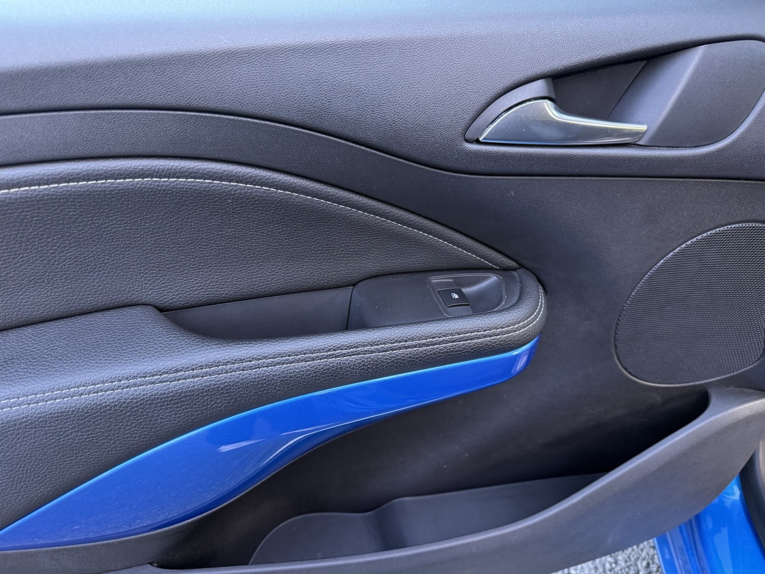 Used Vauxhall ADAM 2016 for sale - 76794353: Photo 44