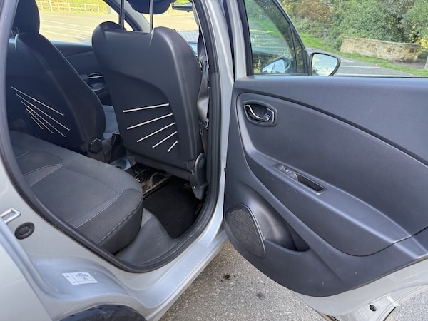 Used Renault Captur 2015 for sale - 75581496: Photo 54