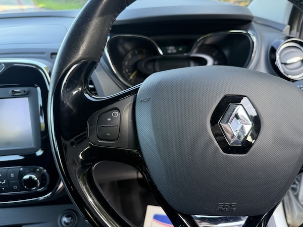 Used Renault Captur 2015 for sale - 75581496: Photo 60