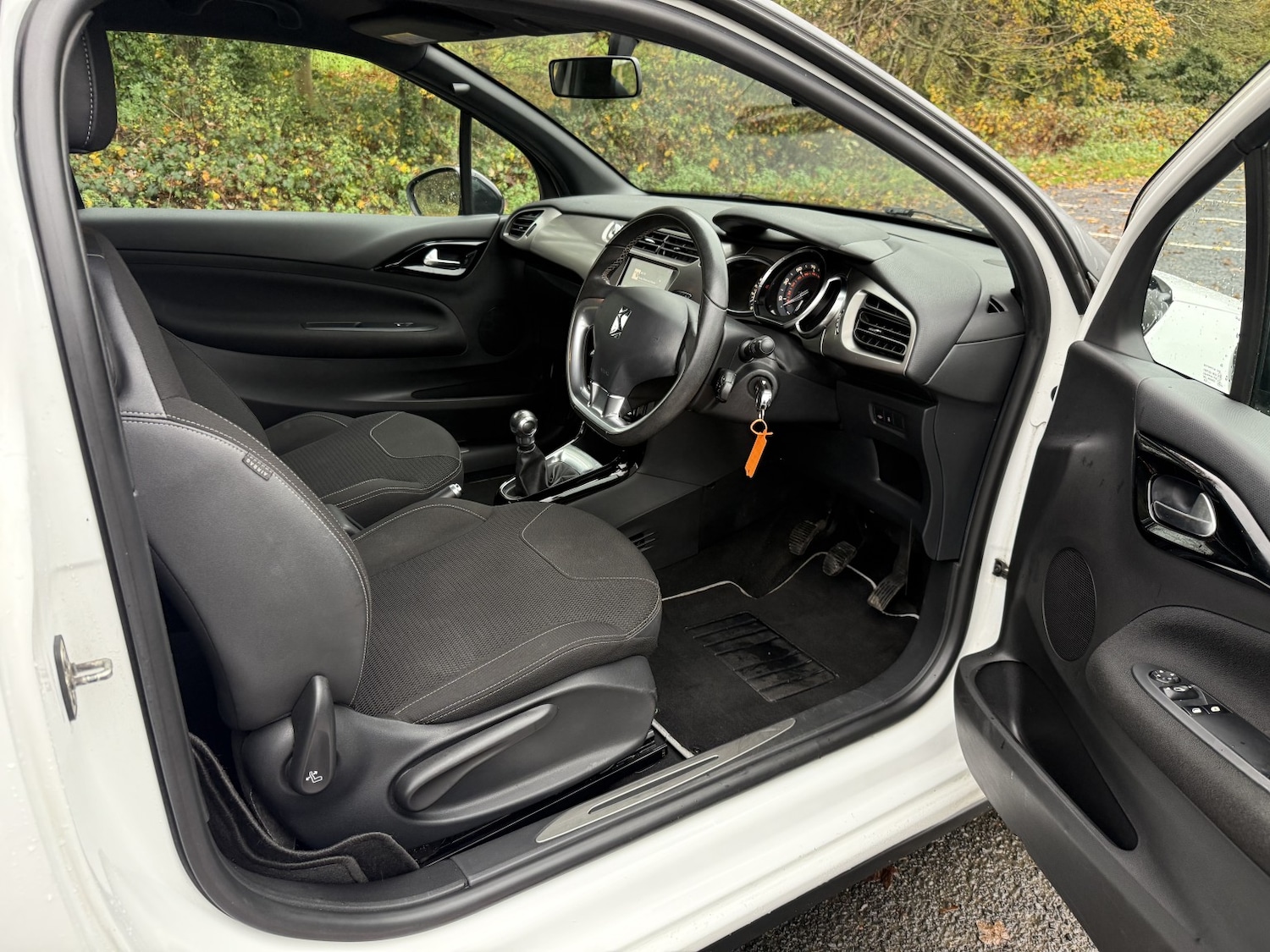 Used DS Automobiles DS 3 2016 for sale - 76553965: Photo 30