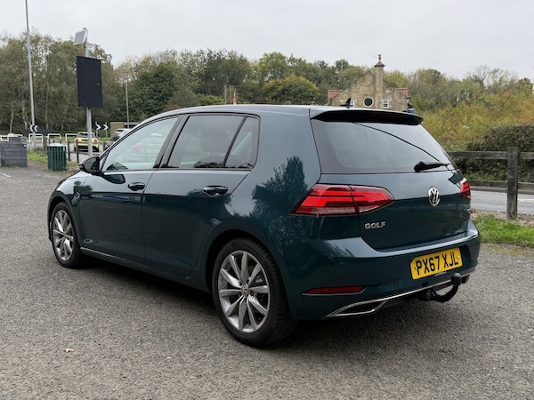 Used Volkswagen Golf 2017 for sale - 76312433: Photo 11