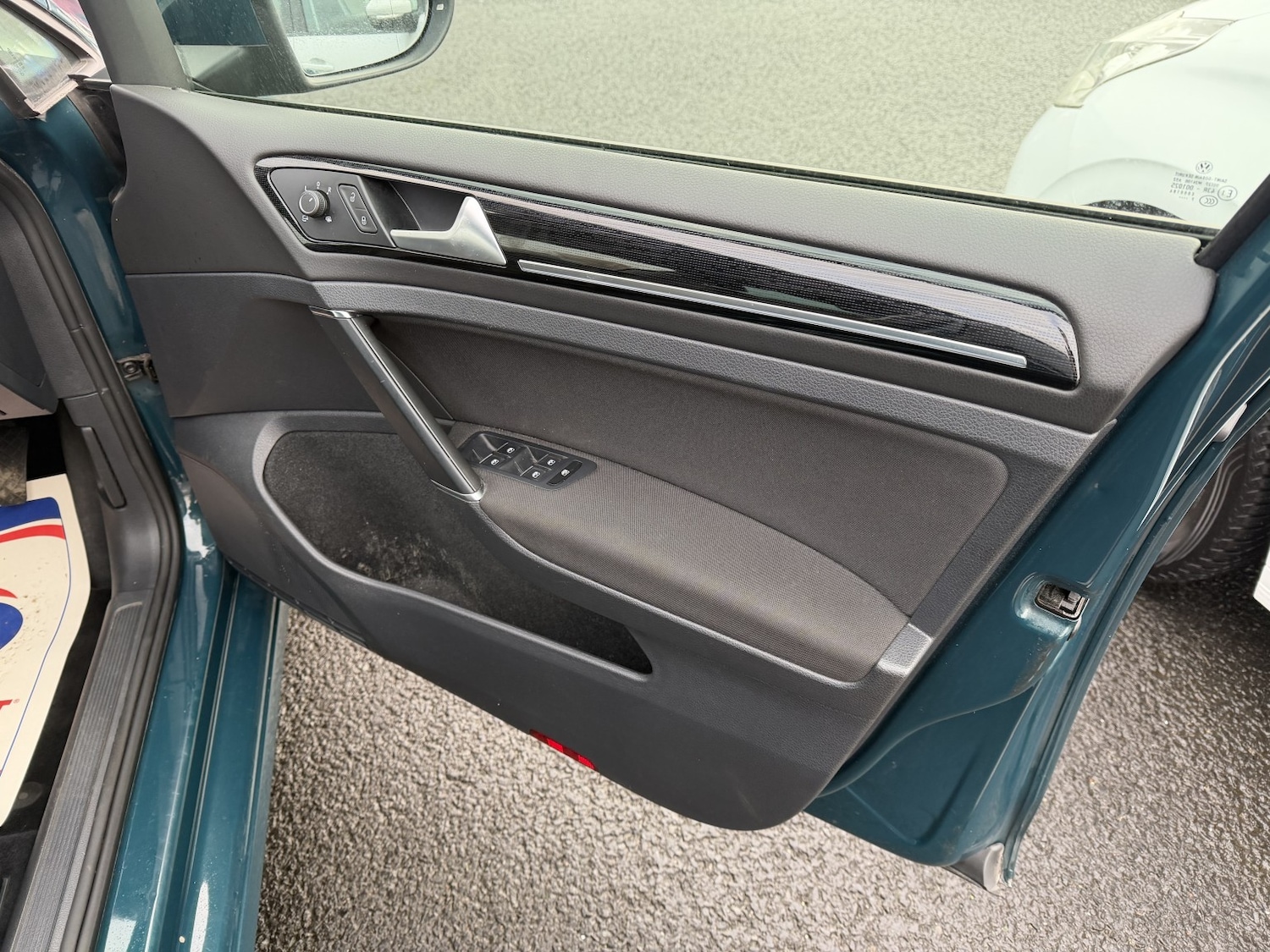 Used Volkswagen Golf 2017 for sale - 76312433: Photo 46