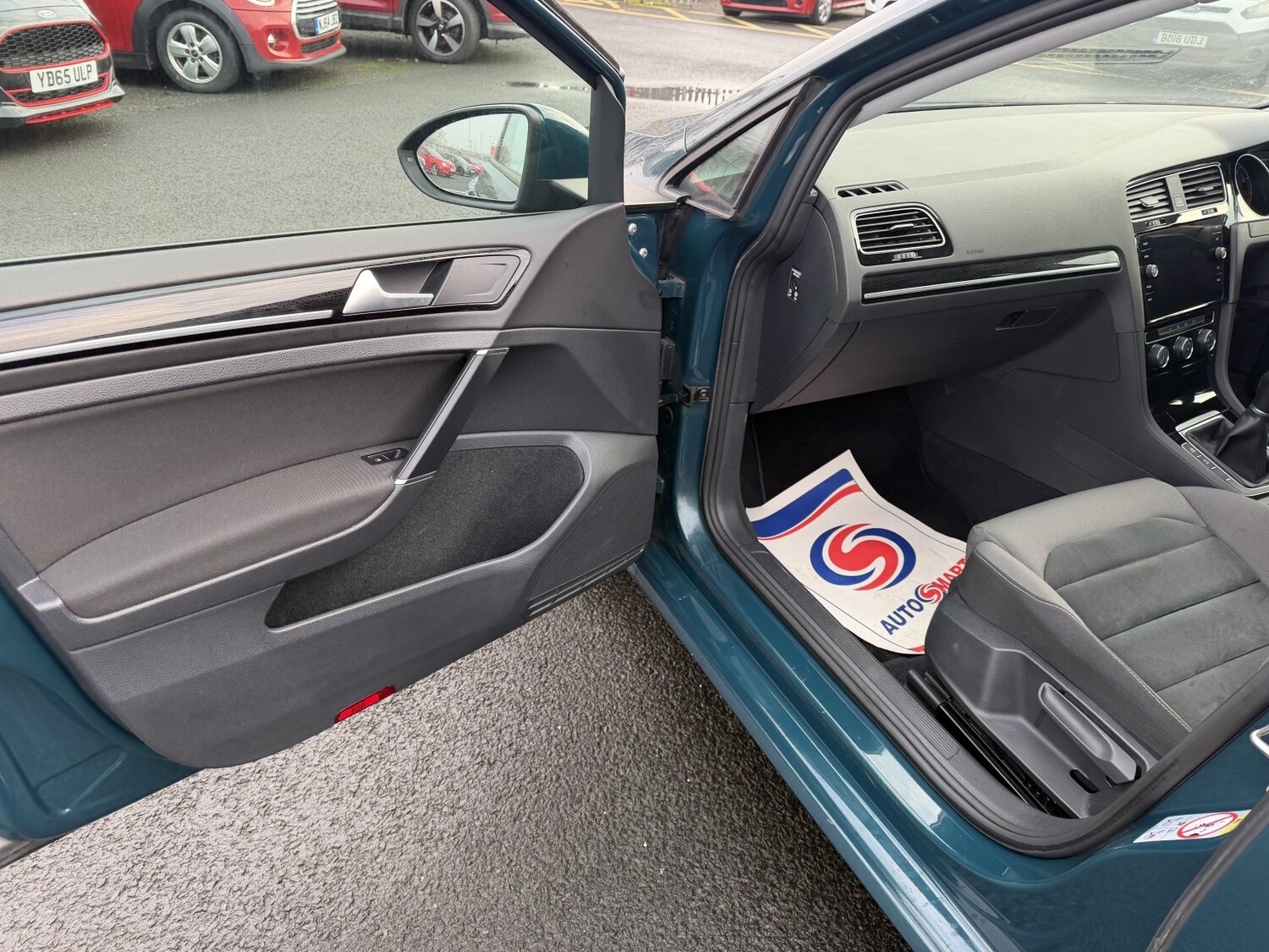 Used Volkswagen Golf 2017 for sale - 76312433: Photo 56