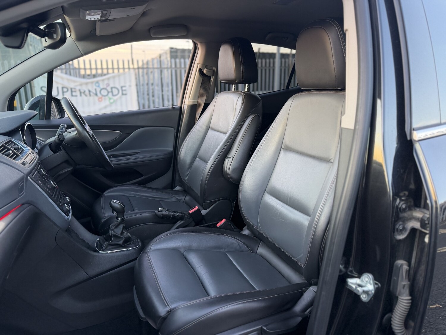 Used Vauxhall Mokka 2015 for sale - 77961941: Photo 28