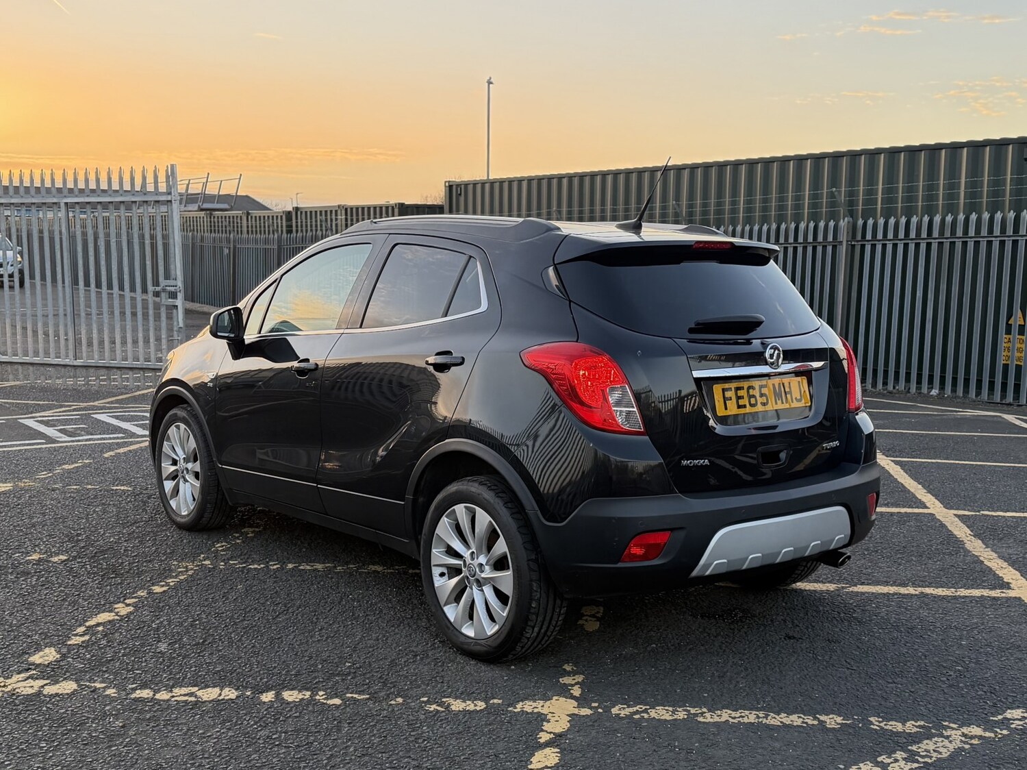 Used Vauxhall Mokka 2015 for sale - 77961941: Photo 3