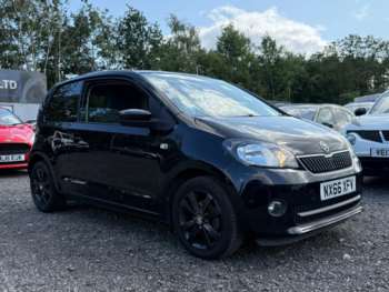 2016 - 1.0 MPI Black Edition 3-Door