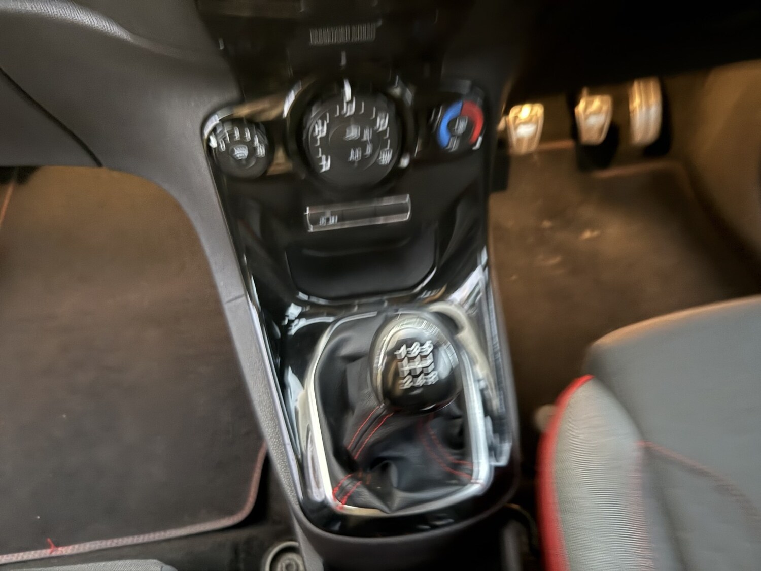 Used Ford Fiesta 2015 for sale - 77464708: Photo 41