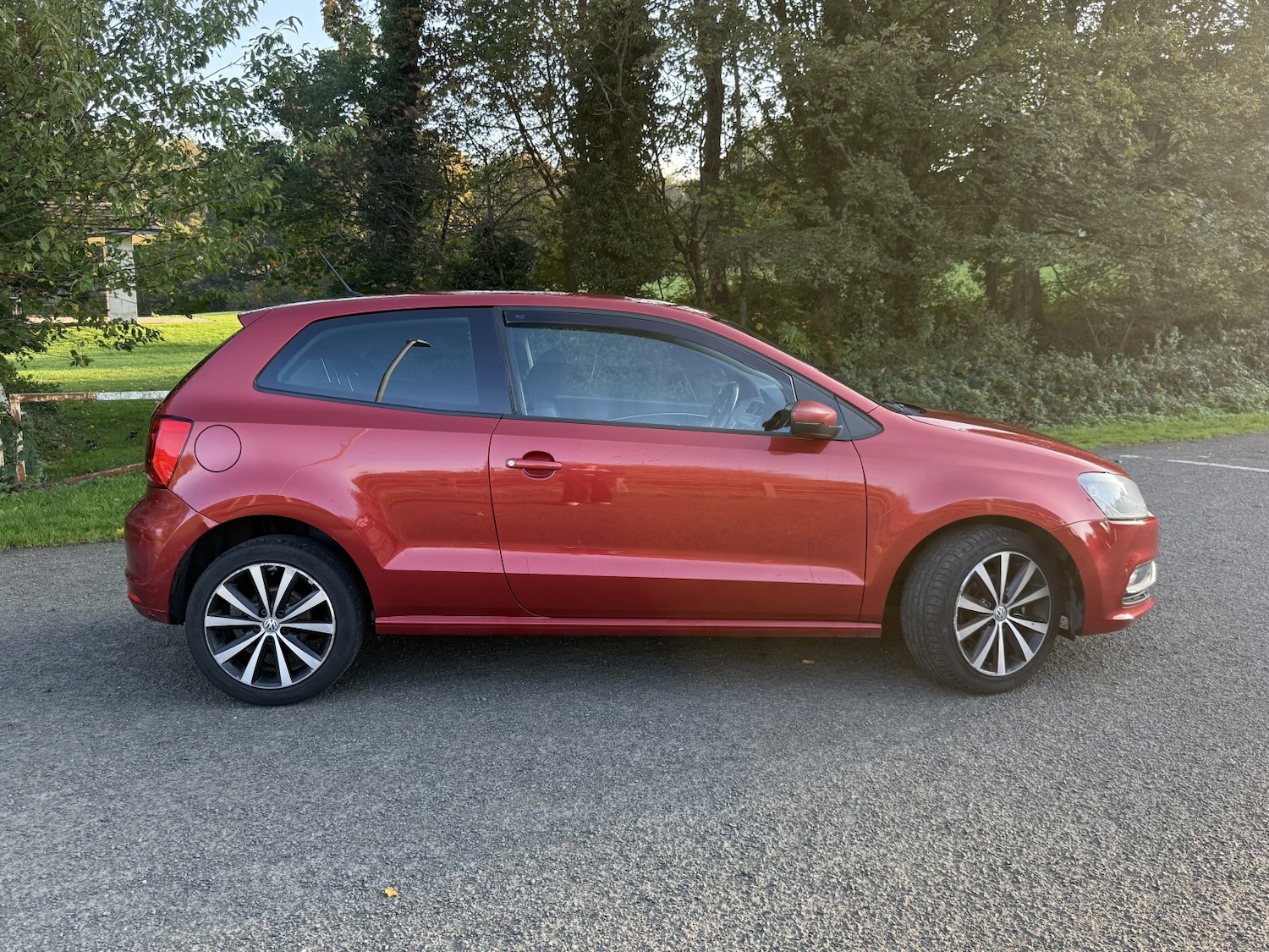 Used Volkswagen Polo 2014 for sale - 76312412: Photo 5