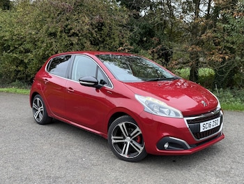 Peugeot - 208