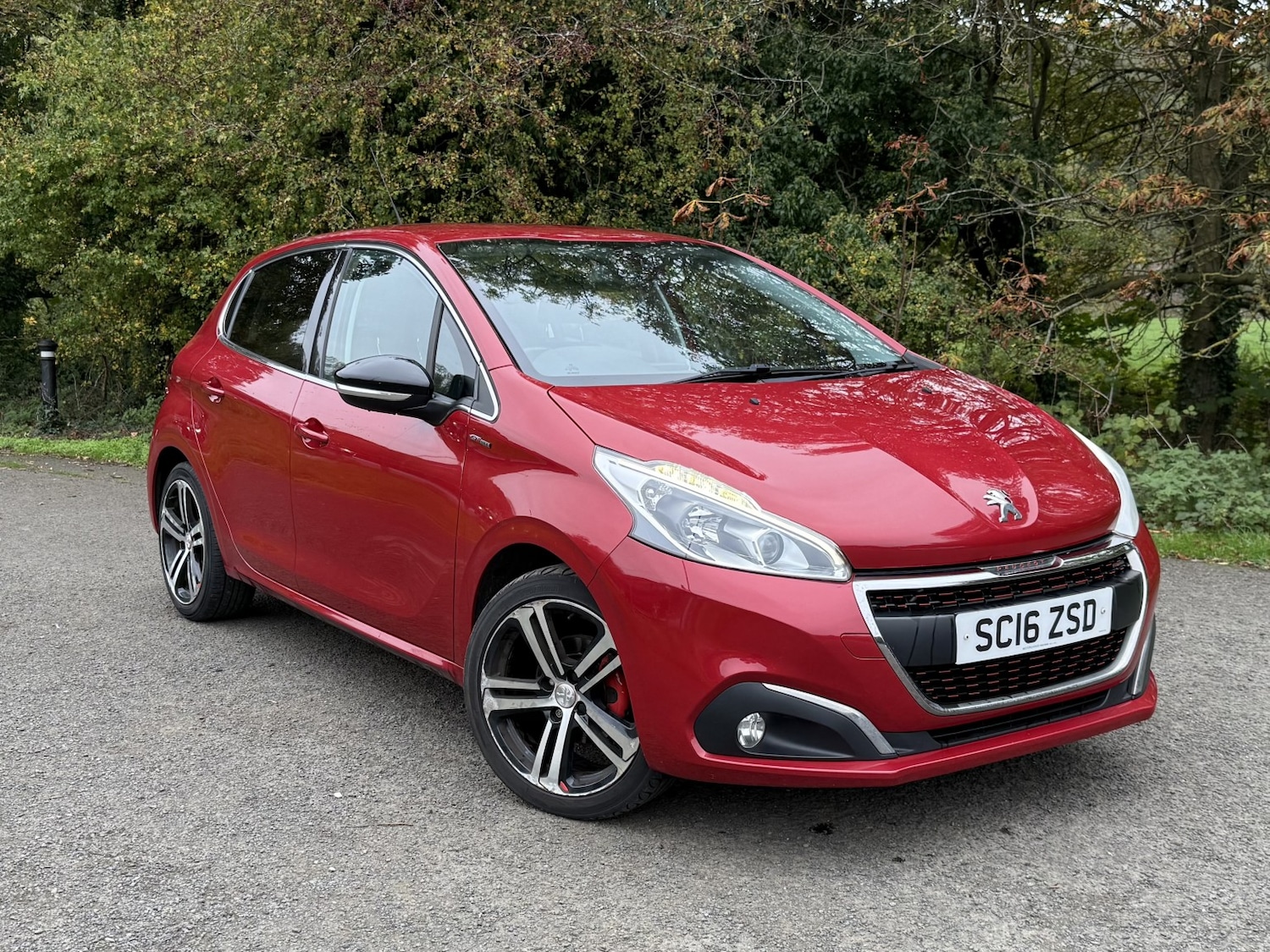 Used Peugeot 208 2016 for sale - 76312441: Photo 4
