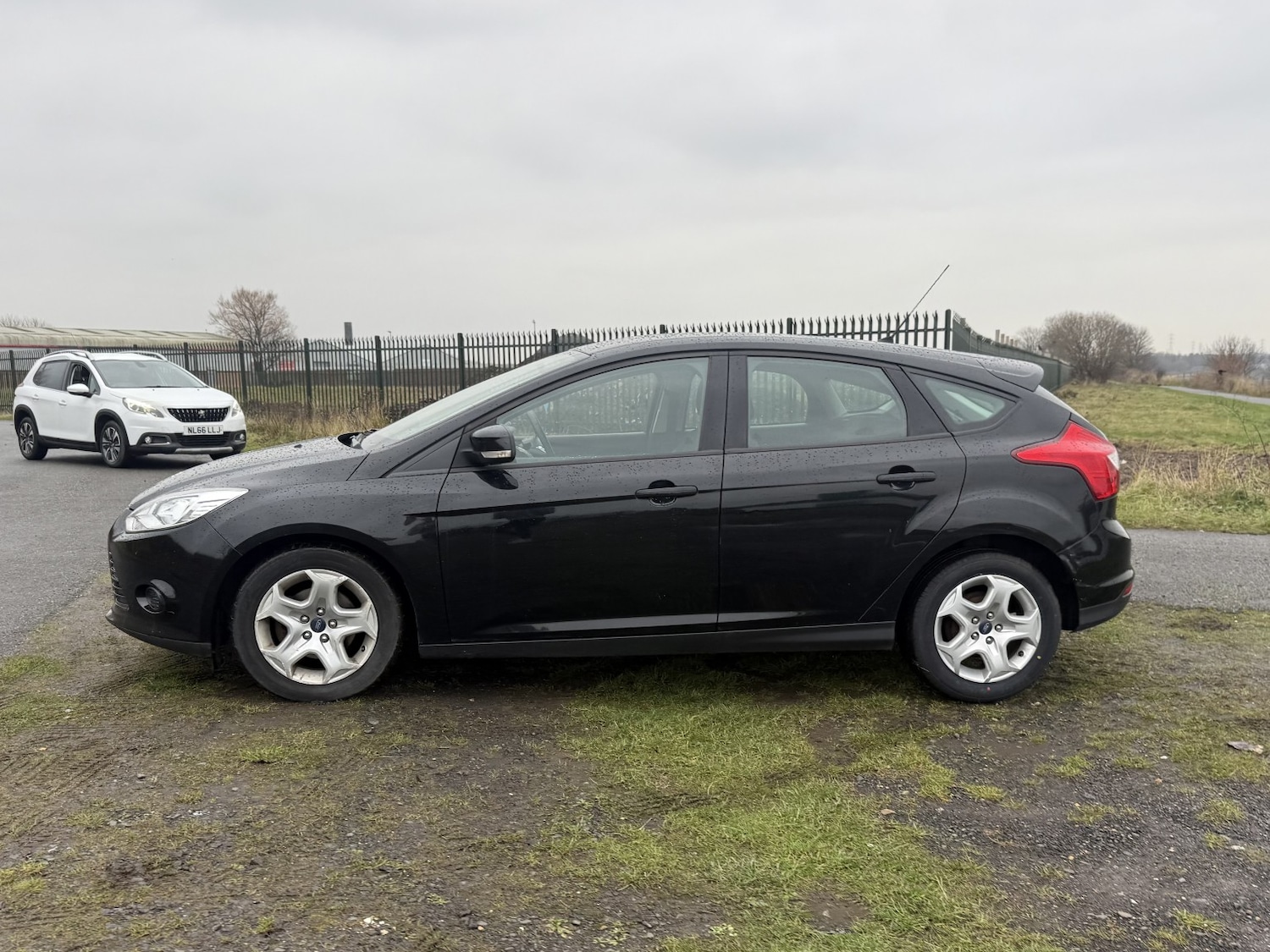 Used Ford Focus 2013 for sale - 77135887: Photo 17
