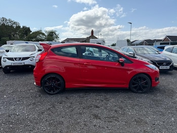 Used Ford Fiesta 2016 for sale - 76088714: Photo