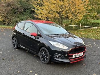 Used Ford Fiesta 2015 for sale - 76554007: Photo