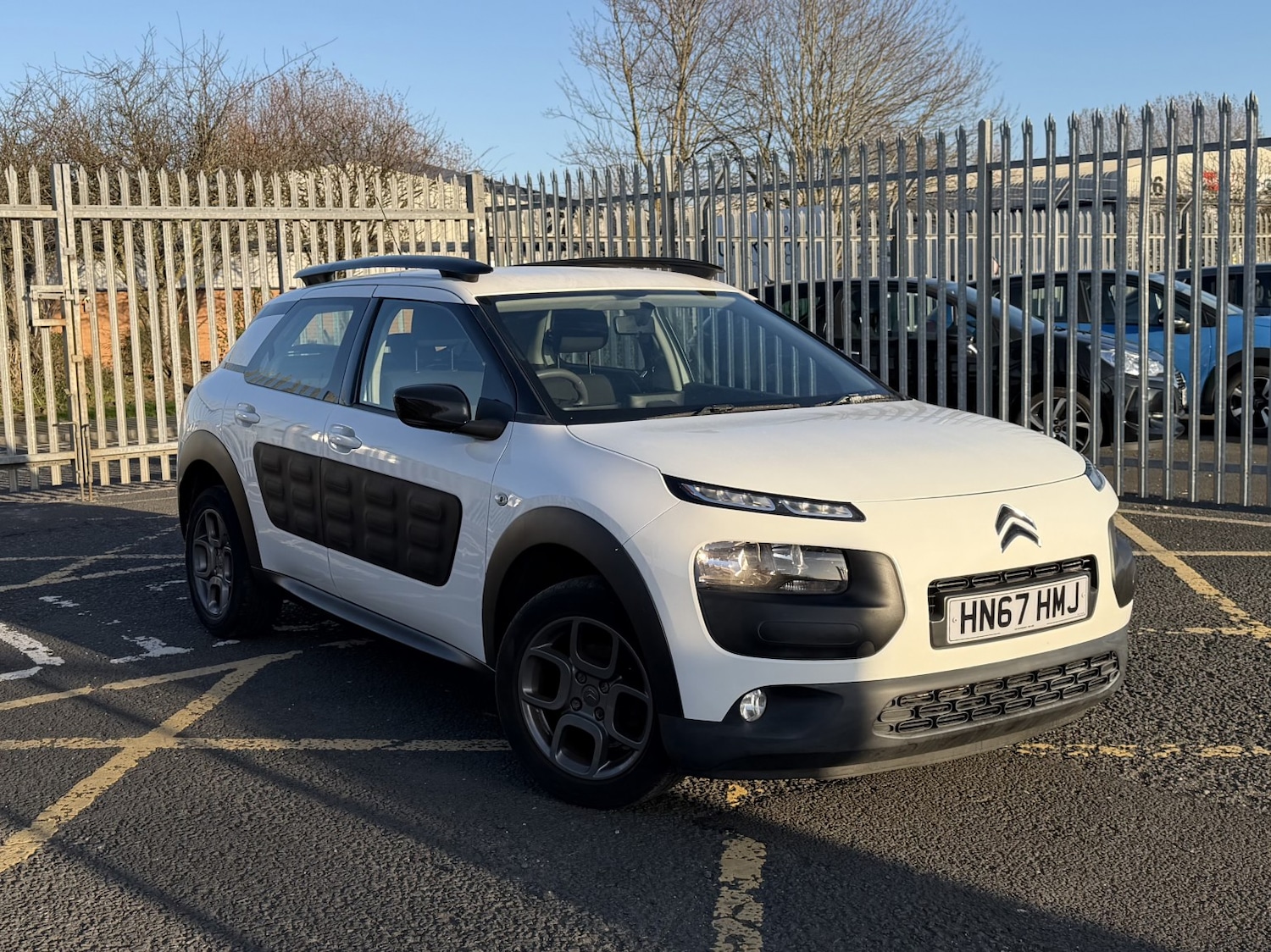 Used Citroen C4 Cactus 2017 for sale - 77931237: Photo 1