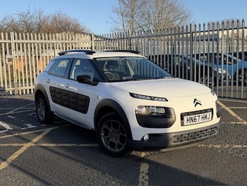 Used Citroen C4 Cactus 2017 for sale - 77931237: Photo