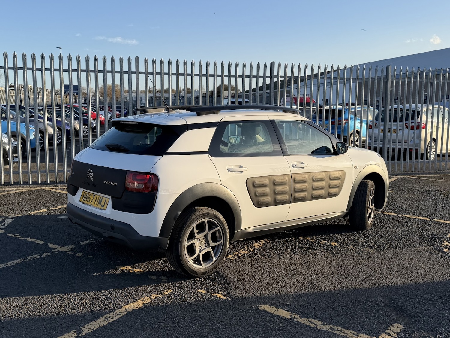 Used Citroen C4 Cactus 2017 for sale - 77931237: Photo 2
