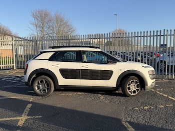 Used Citroen C4 Cactus 2017 for sale - 77931237: Photo