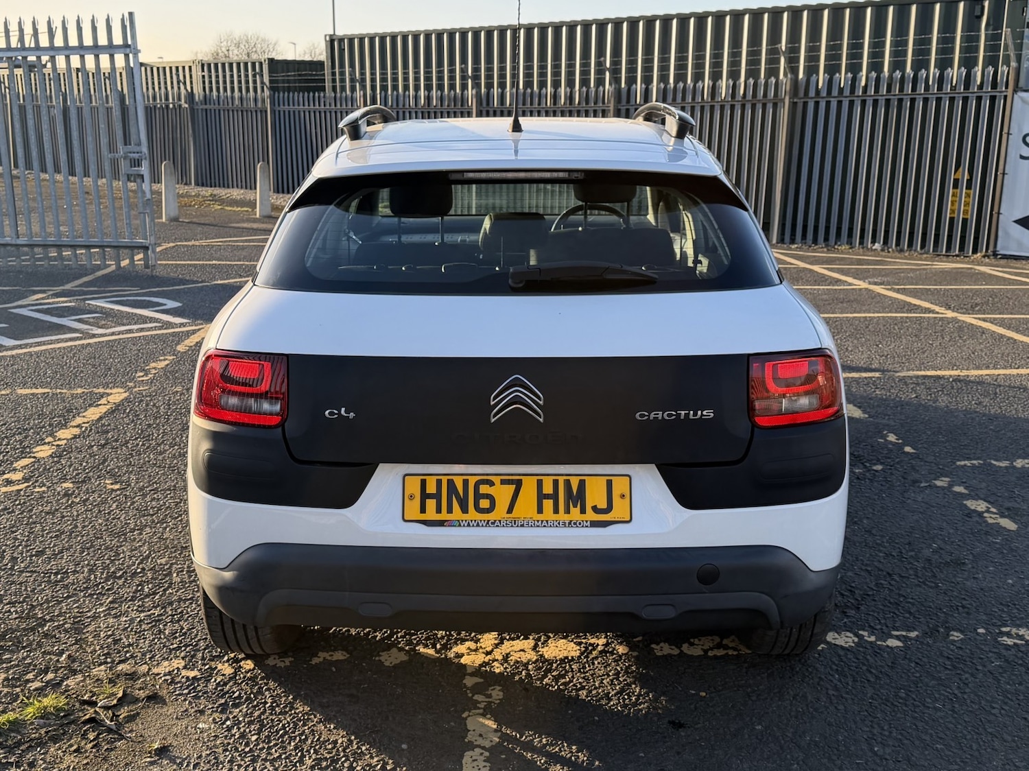 Used Citroen C4 Cactus 2017 for sale - 77931237: Photo 4