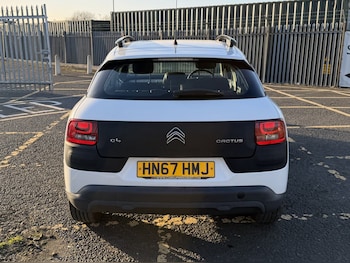 Used Citroen C4 Cactus 2017 for sale - 77931237: Photo