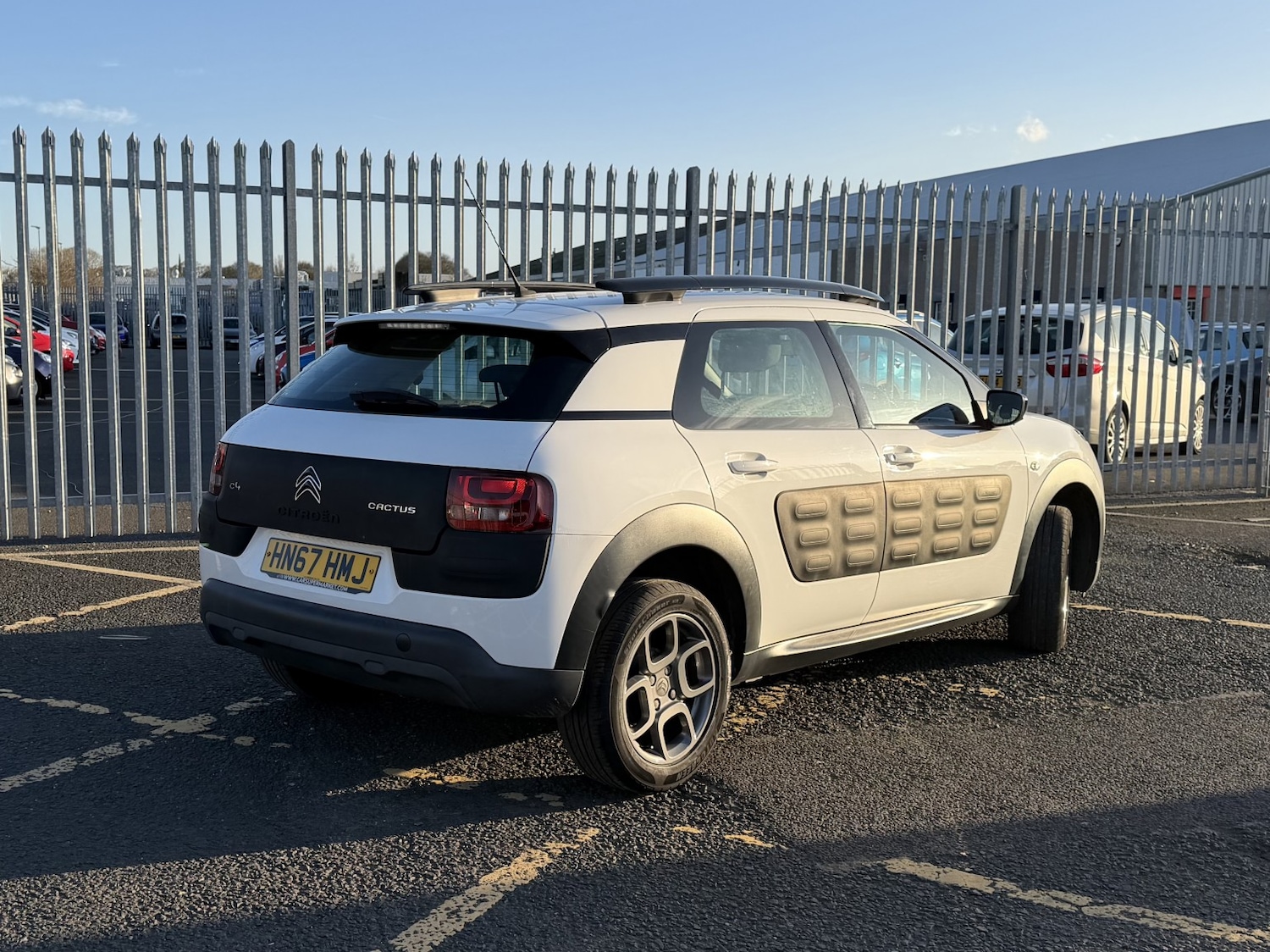 Used Citroen C4 Cactus 2017 for sale - 77931237: Photo 9