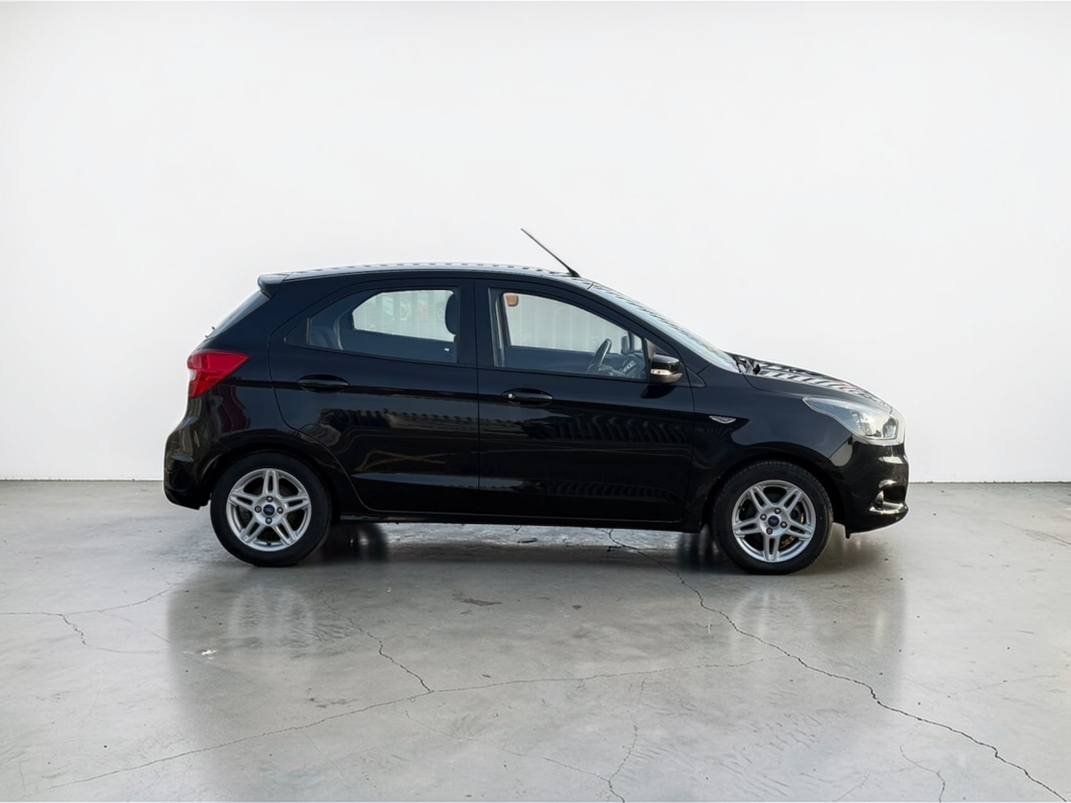 Used Ford Ka+ 2017 for sale - 77983751: Photo 9