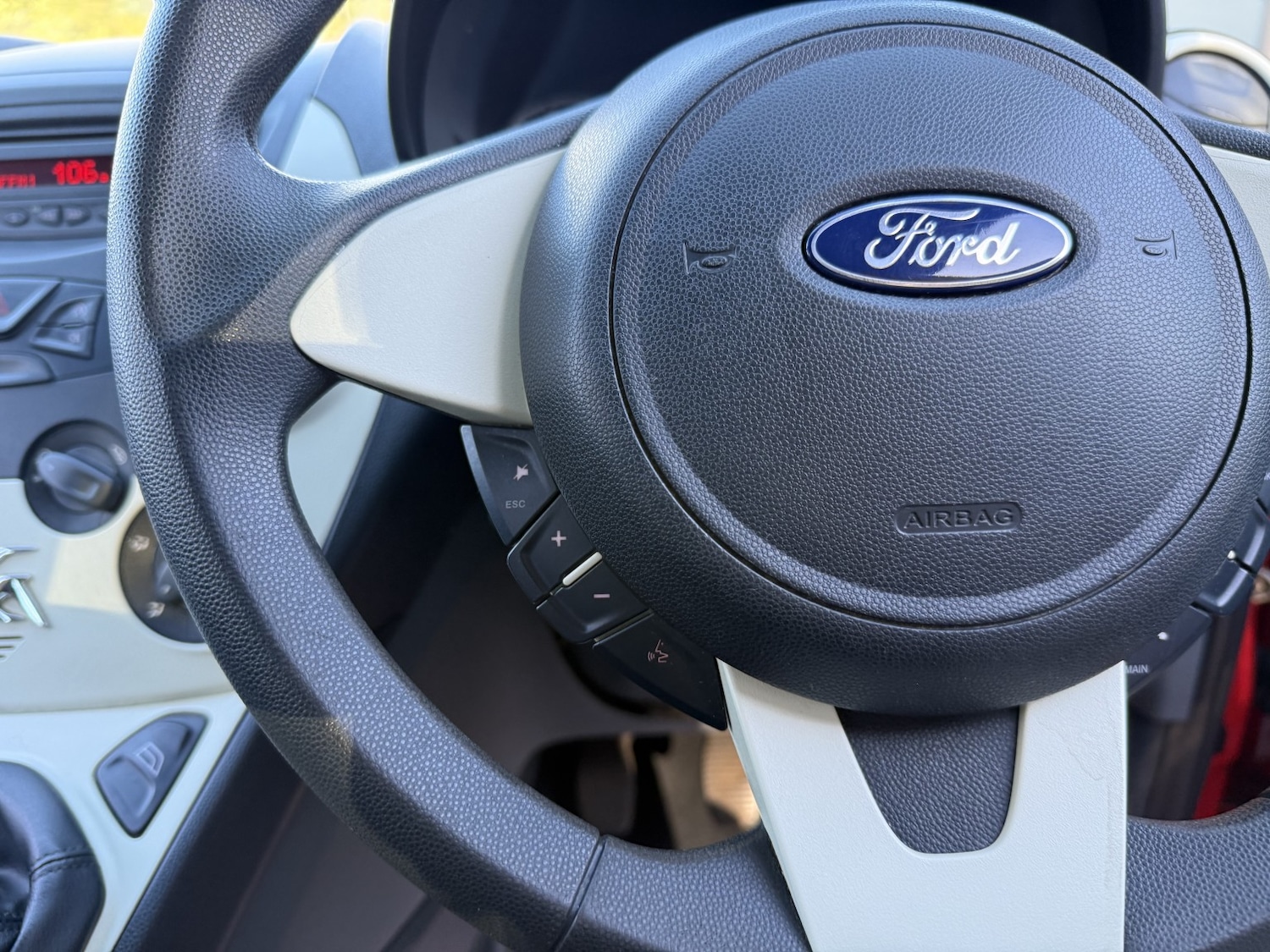 Used Ford Ka 2013 for sale - 77962027: Photo 39
