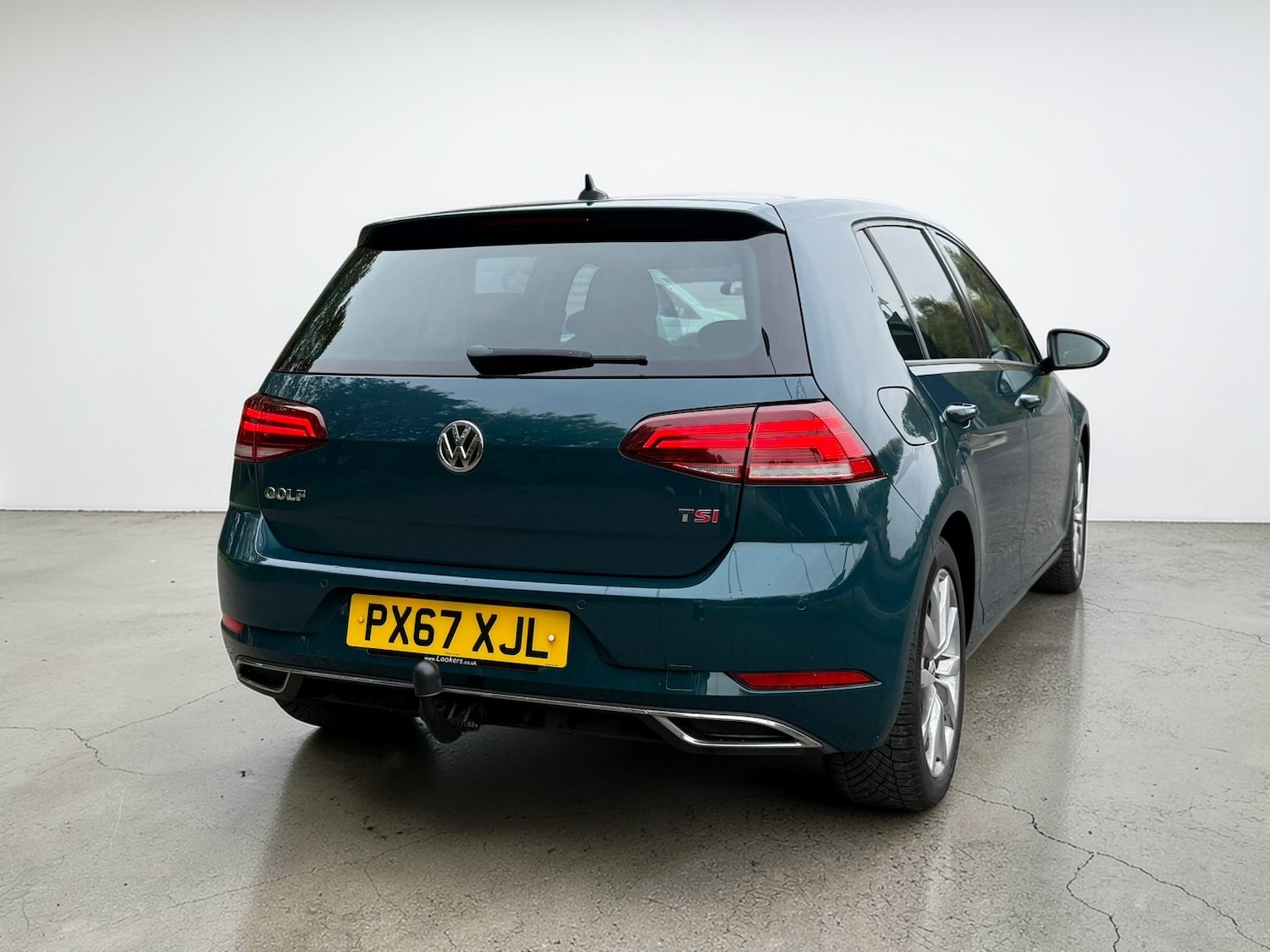 Used Volkswagen Golf 2017 for sale - 78090661: Photo 7