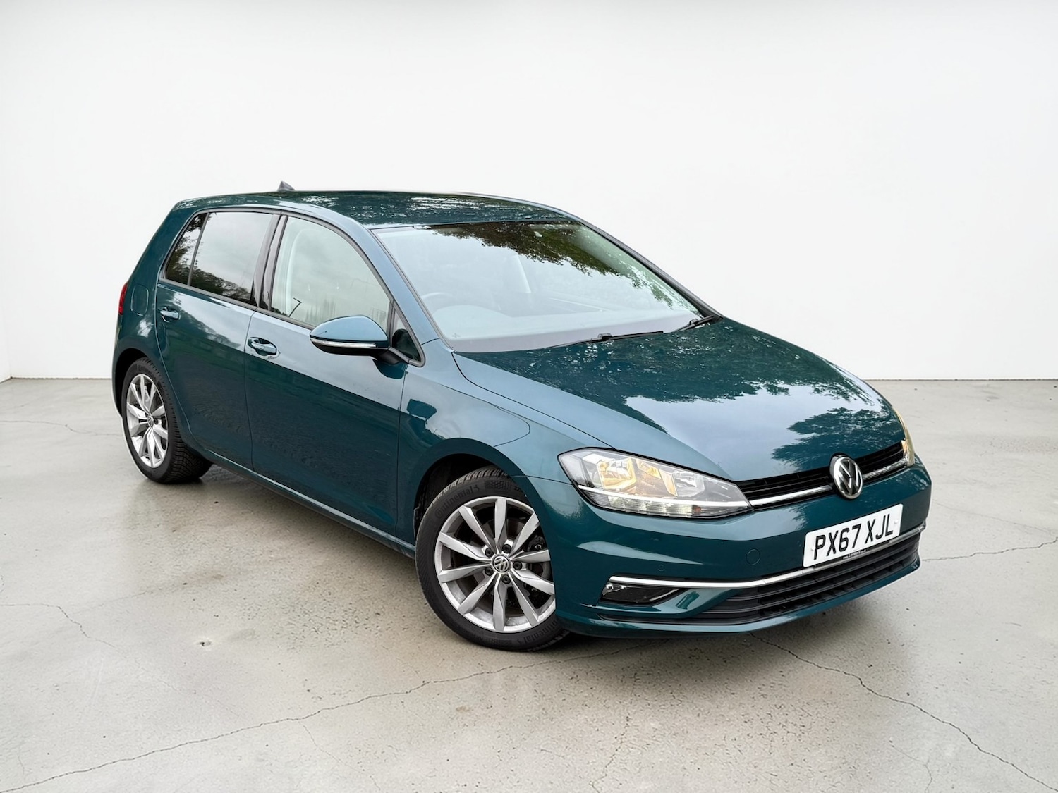 Used Volkswagen Golf 2017 for sale - 78090661: Photo 9