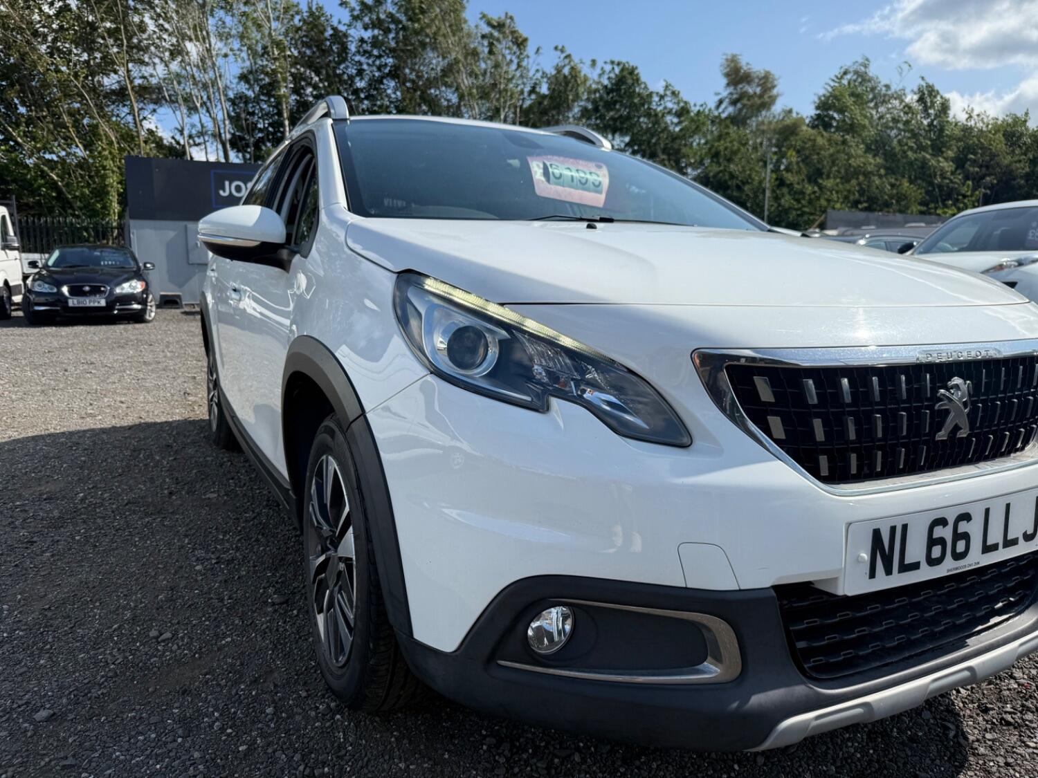 Used Peugeot 2008 2016 for sale - 76794362: Photo 13