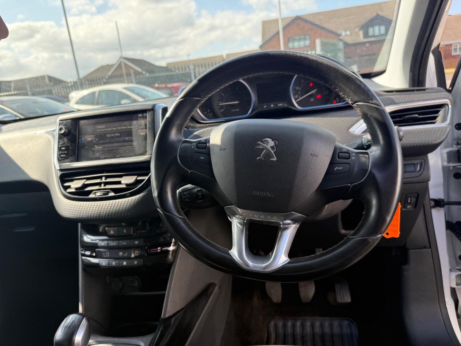 Used Peugeot 2008 2016 for sale - 76794362: Photo 23