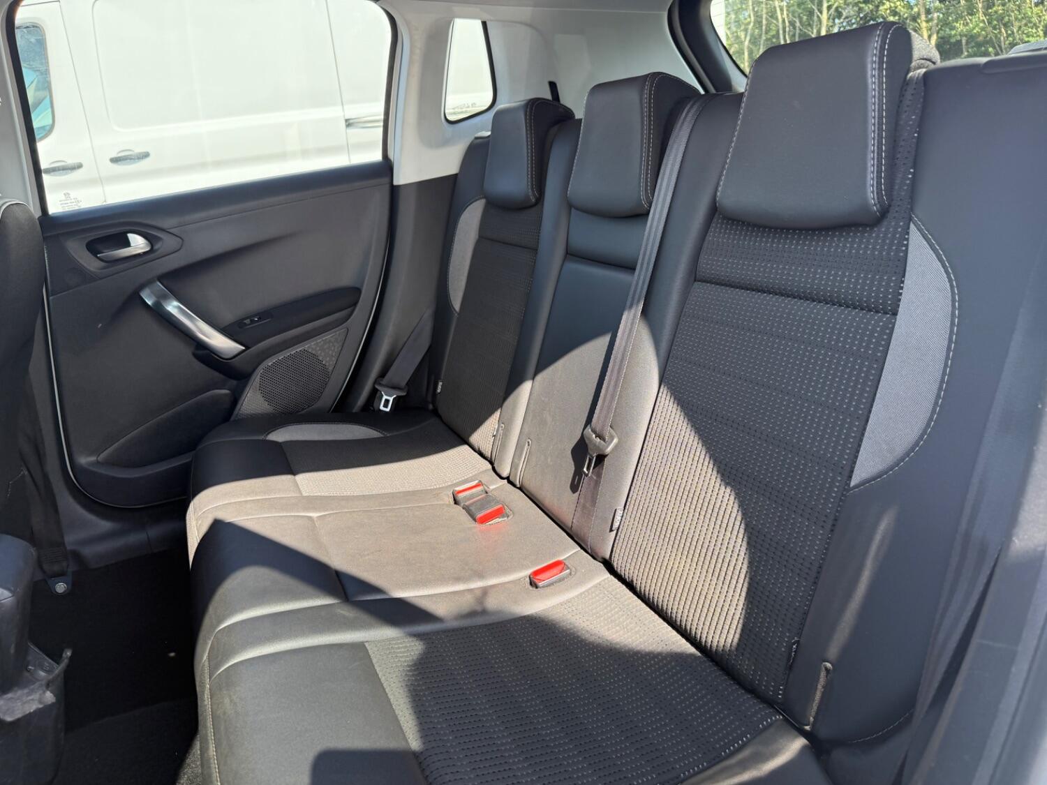 Used Peugeot 2008 2016 for sale - 76794362: Photo 50