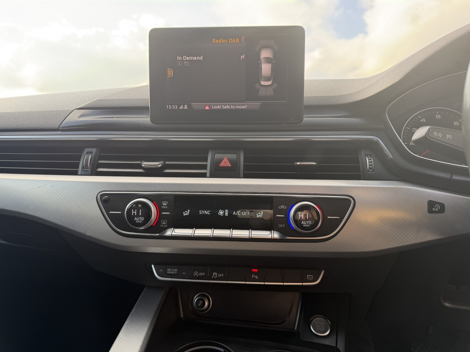 Used Audi A4 2016 for sale - 77403644: Photo 10