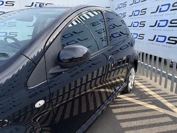 Used Toyota AYGO 2012 for sale - 79522650: Photo