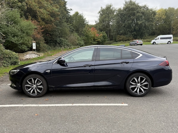 Used Vauxhall Insignia 2017 for sale - 76218817: Photo 9