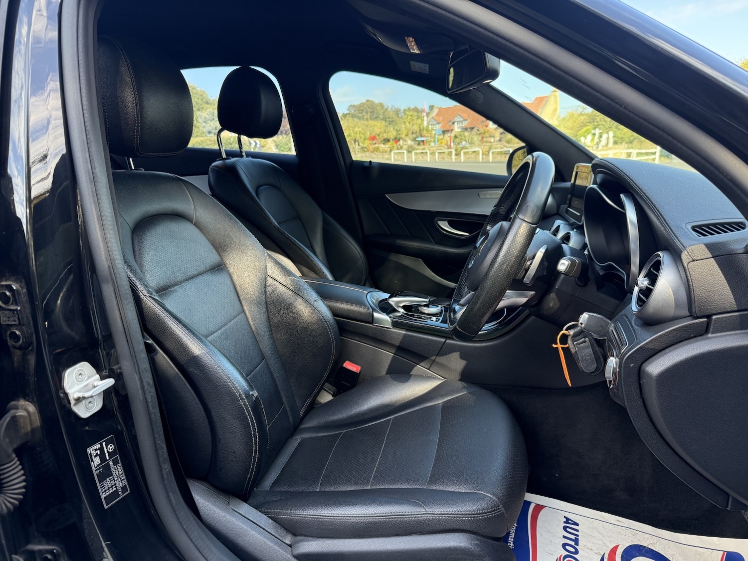 Used Mercedes-Benz C Class 2014 for sale - 75391136: Photo 55
