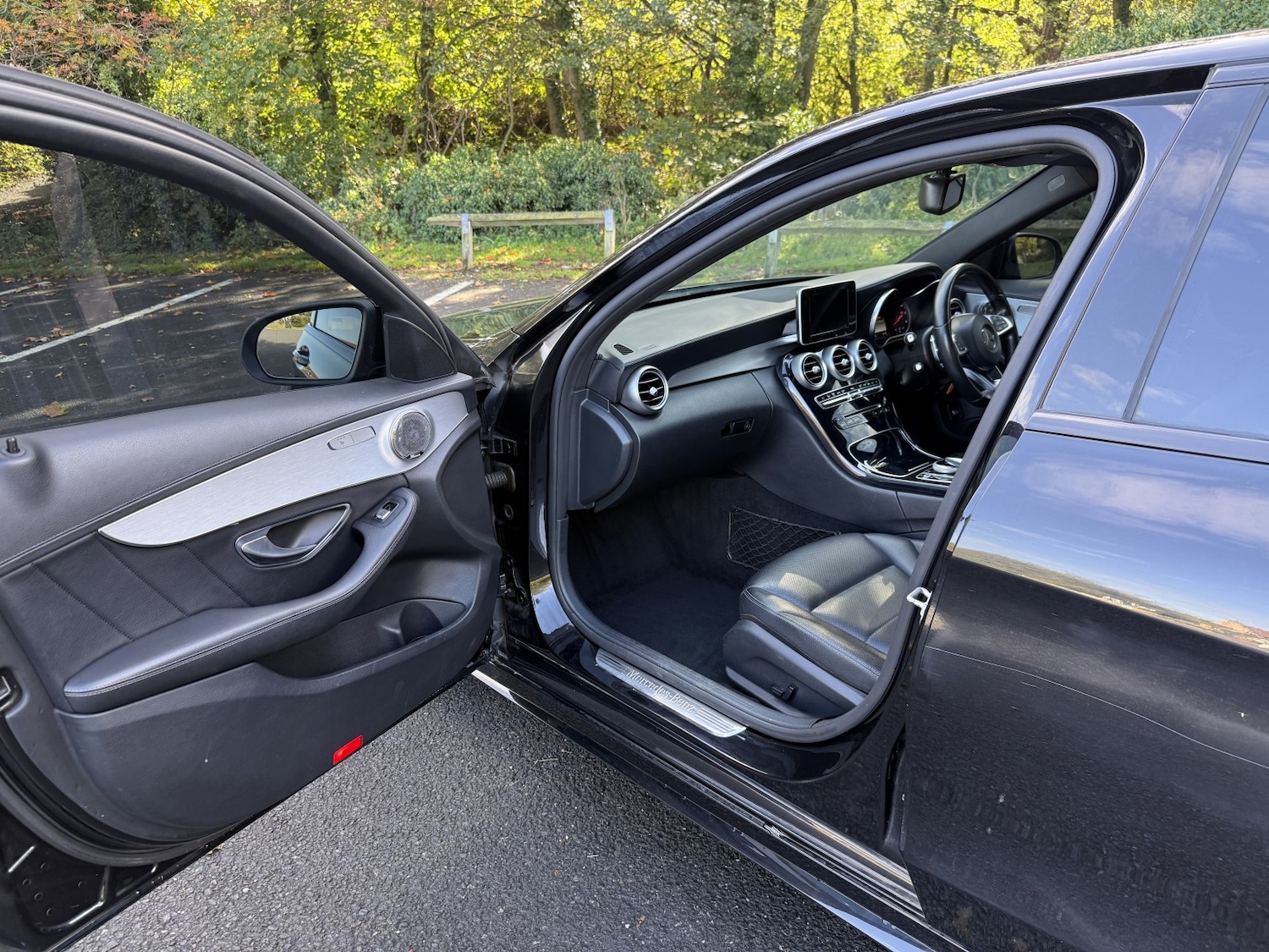 Used Mercedes-Benz C Class 2014 for sale - 75391136: Photo 71