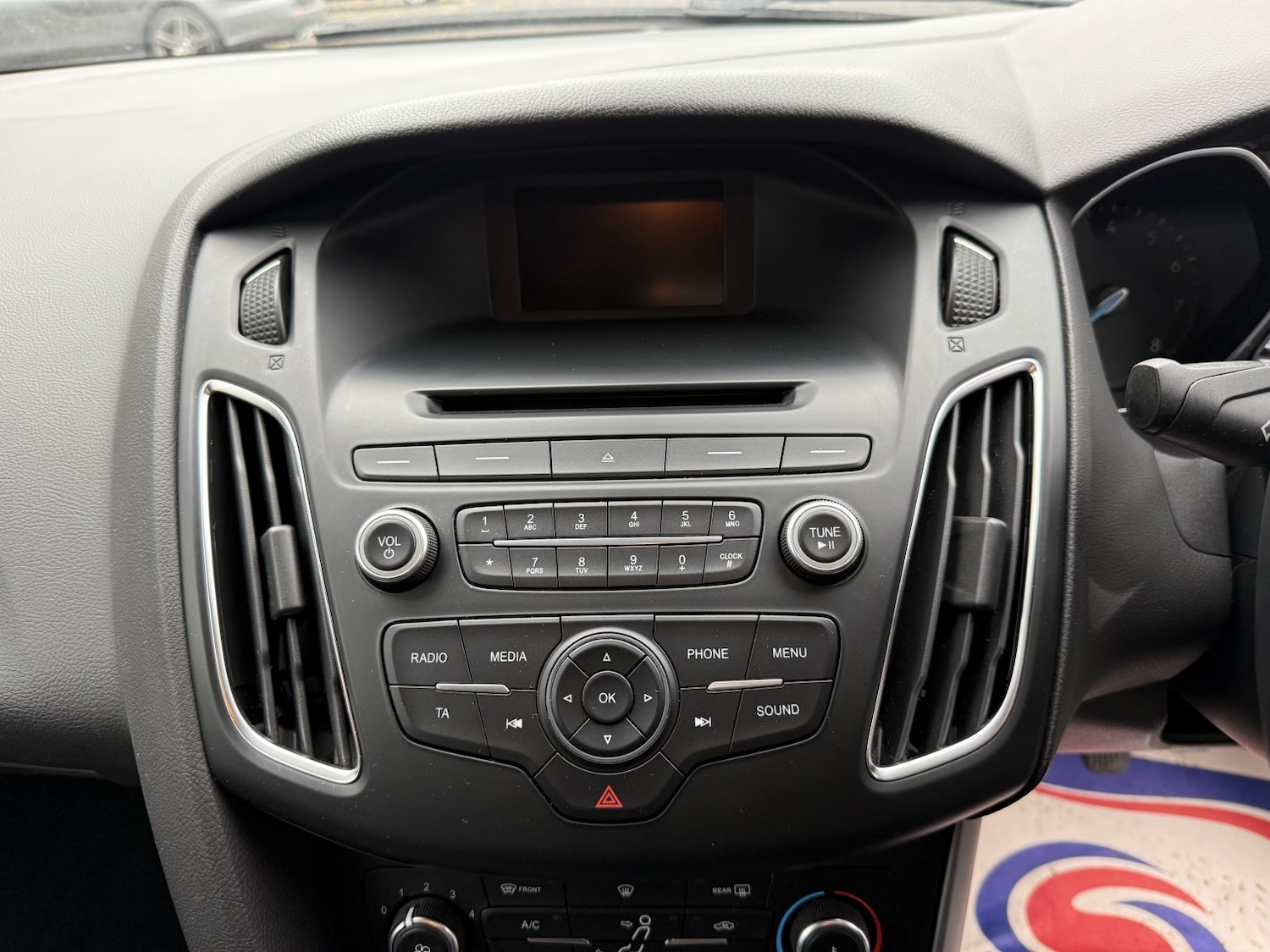 Used Ford Focus 2015 for sale - 77662263: Photo 4