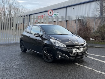 Used Peugeot 208 2018 for sale - 77403623: Photo