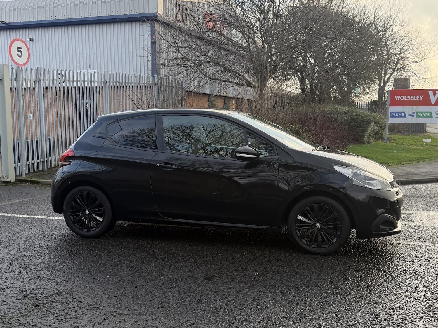 Used Peugeot 208 2018 for sale - 77403623: Photo 23