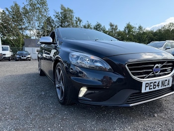 Used Volvo V40 2014 for sale - 75330147: Photo