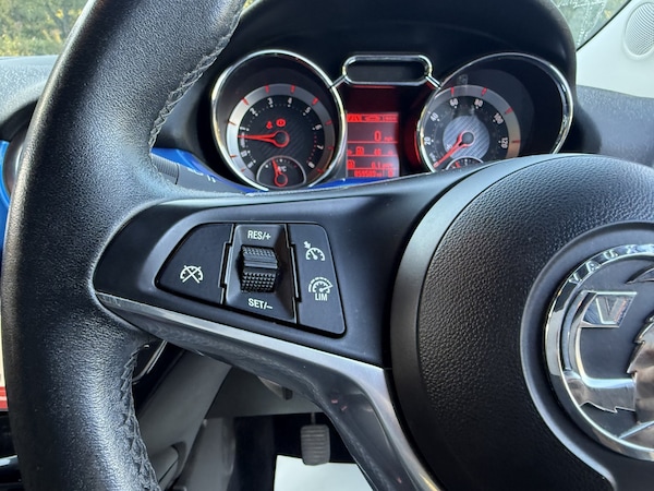 Used Vauxhall ADAM 2015 for sale - 74617546: Photo 34